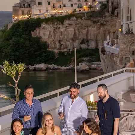 Hotel Punta San Francesco 3*