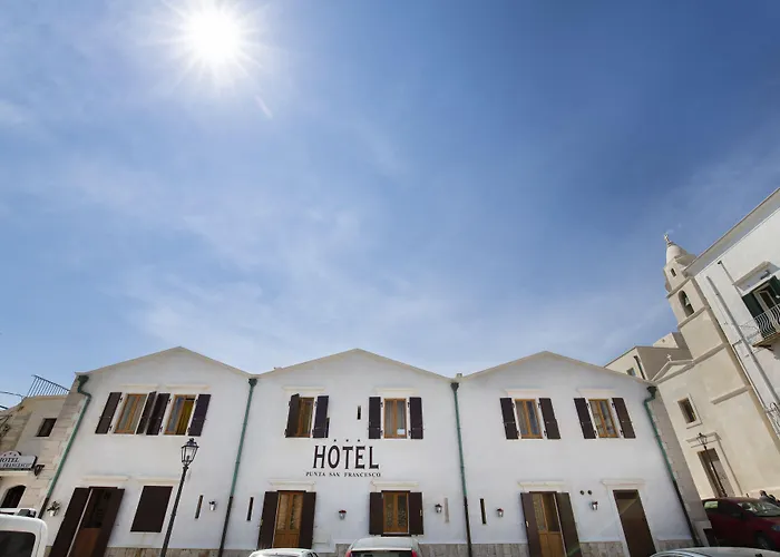 Punta San Francesco 3*