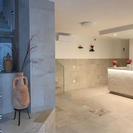 Punta San Francesco Hotel 3*