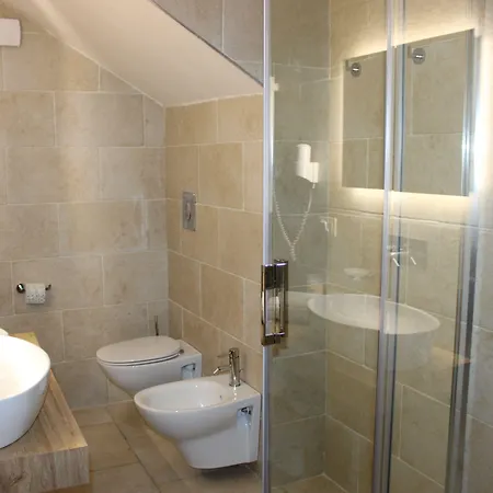 Punta San Francesco Hotel 3*