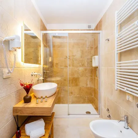 Punta San Francesco מלון 3*