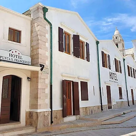Punta San Francesco 호텔 3*