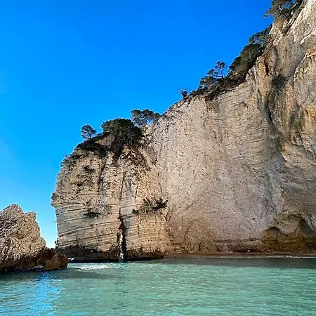 Punta San Francesco 3*