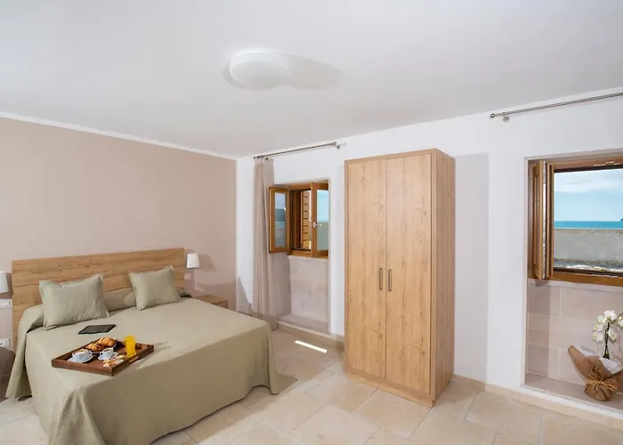Punta San Francesco Hotell