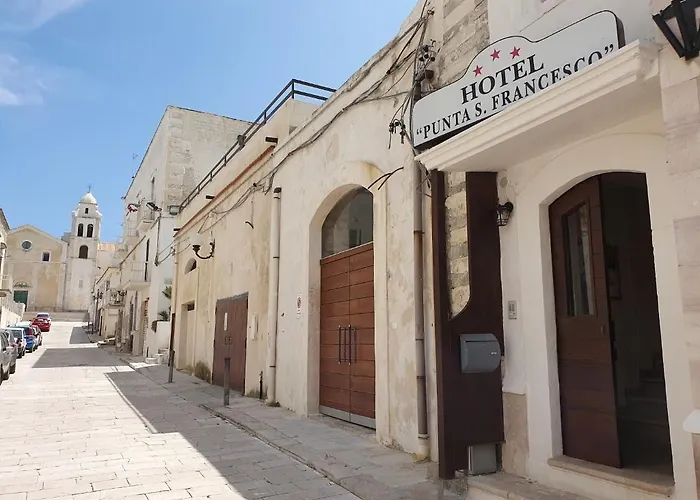 Отель Punta San Francesco 3*