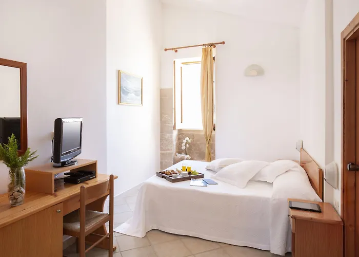 Hotel Punta San Francesco 3*