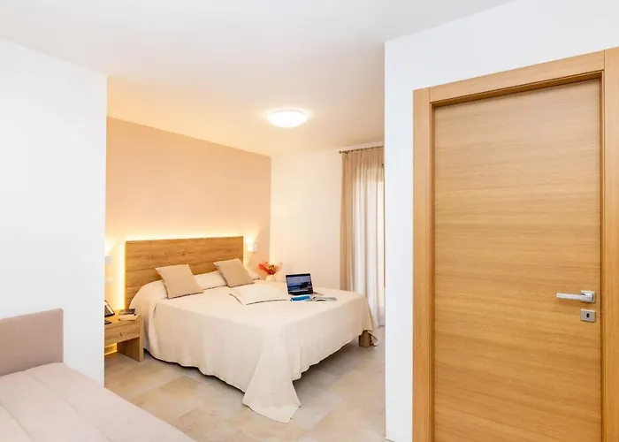 Punta San Francesco Hotel